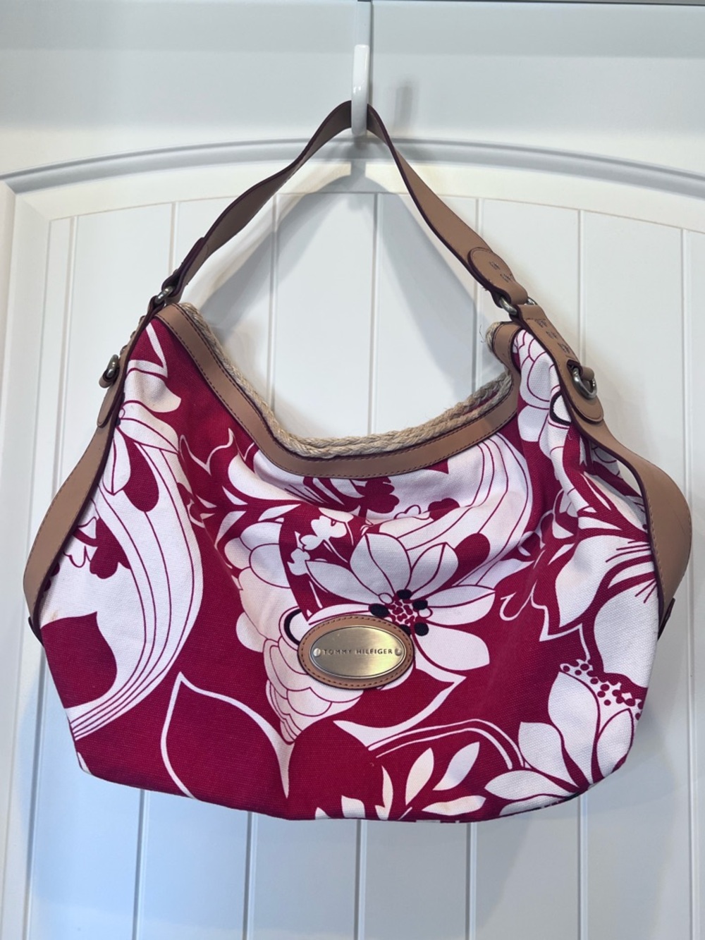 Women's Tommy Hilfiger Hobo Handbag Red White Canvas Floral Print 2002 Vintage